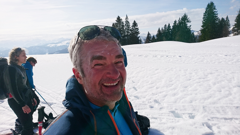 Glückselig: Skitouren gehen mit der Skischule Lüneburg